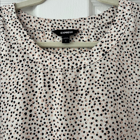 Express Top - Picture 5 of 8